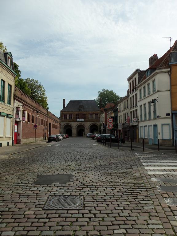 Ibis Budget Lille Gares Vieux-Lilla Esterno foto