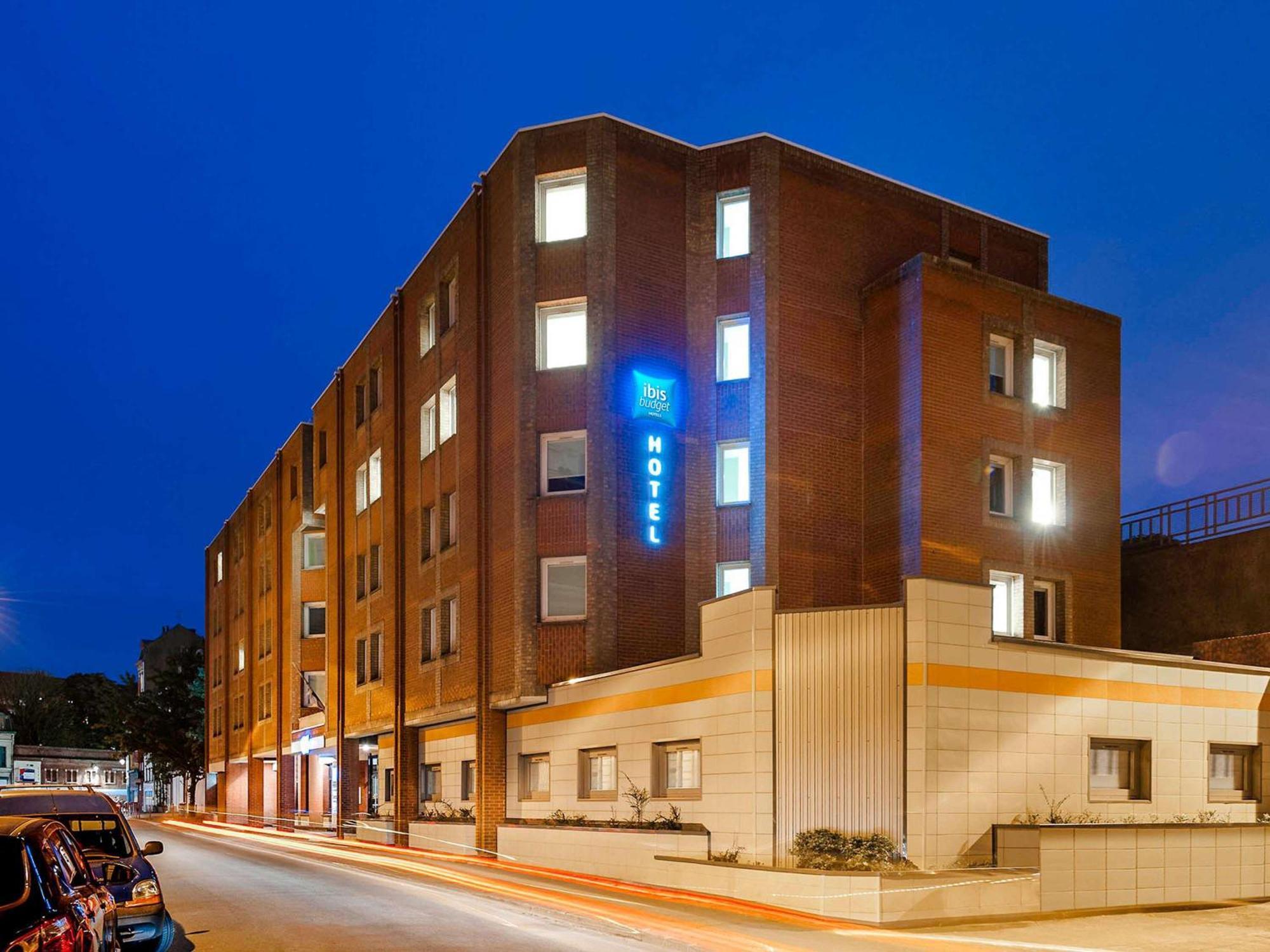 Ibis Budget Lille Gares Vieux-Lilla Esterno foto
