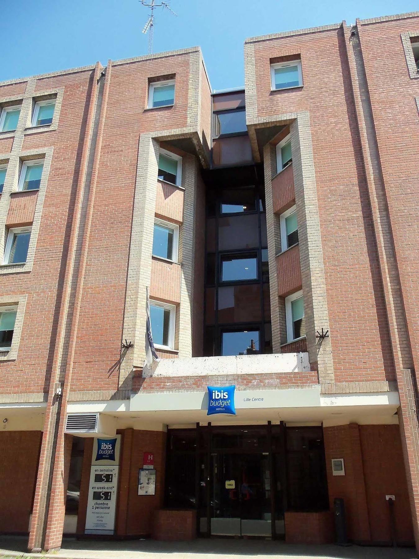 Ibis Budget Lille Gares Vieux-Lilla Esterno foto